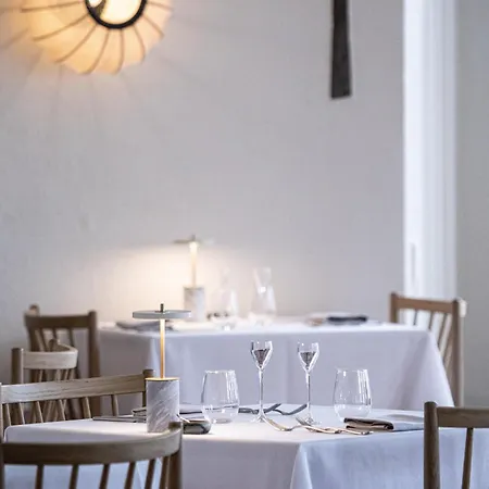 Fakkelgaarden & Restaurant ホテル 4*