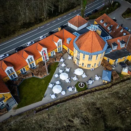 Fakkelgaarden & Restaurant Aps
