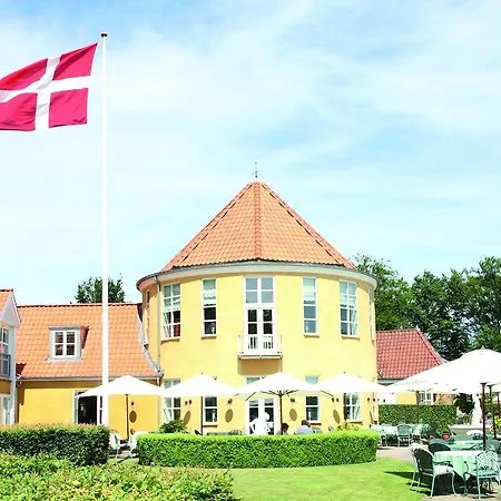 Hotel Fakkelgaarden & Restaurant Aps 4*